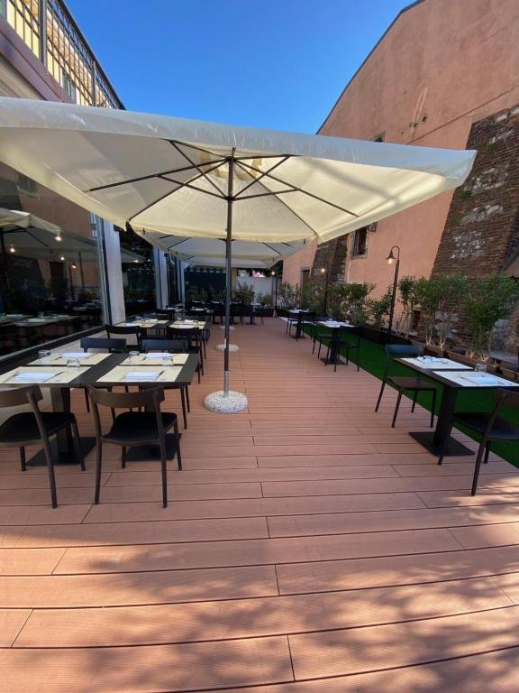 Villanova Hotel terrace